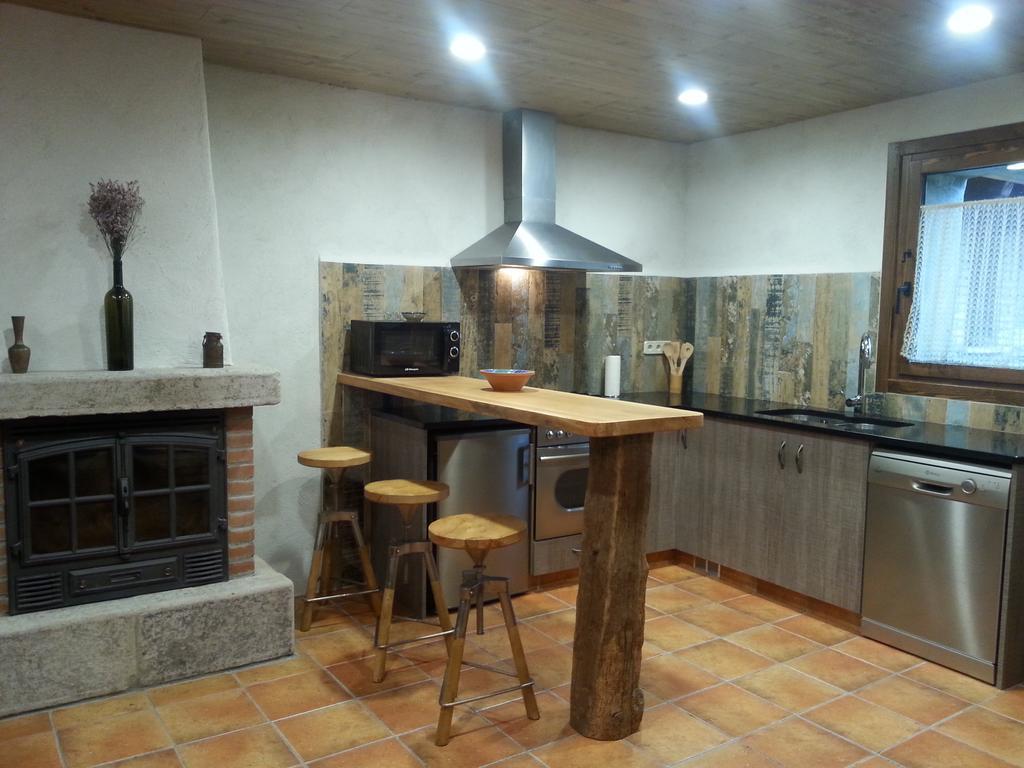 Country House El Permanyer Olost ภายนอก รูปภาพ