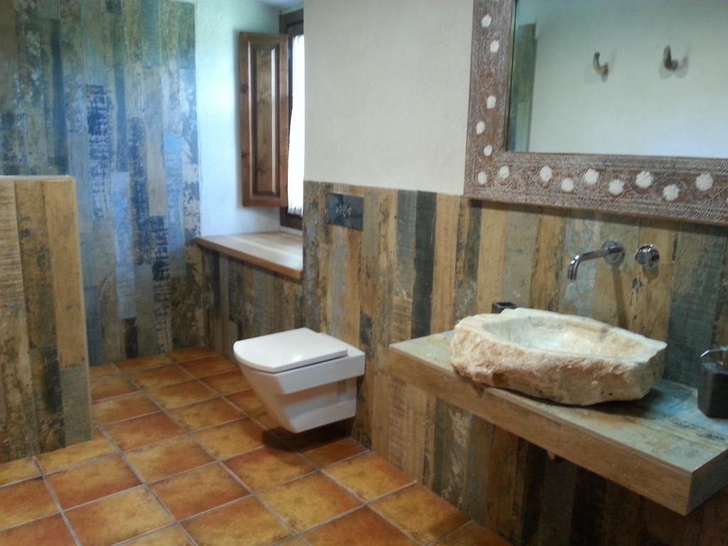 Country House El Permanyer Olost ภายนอก รูปภาพ