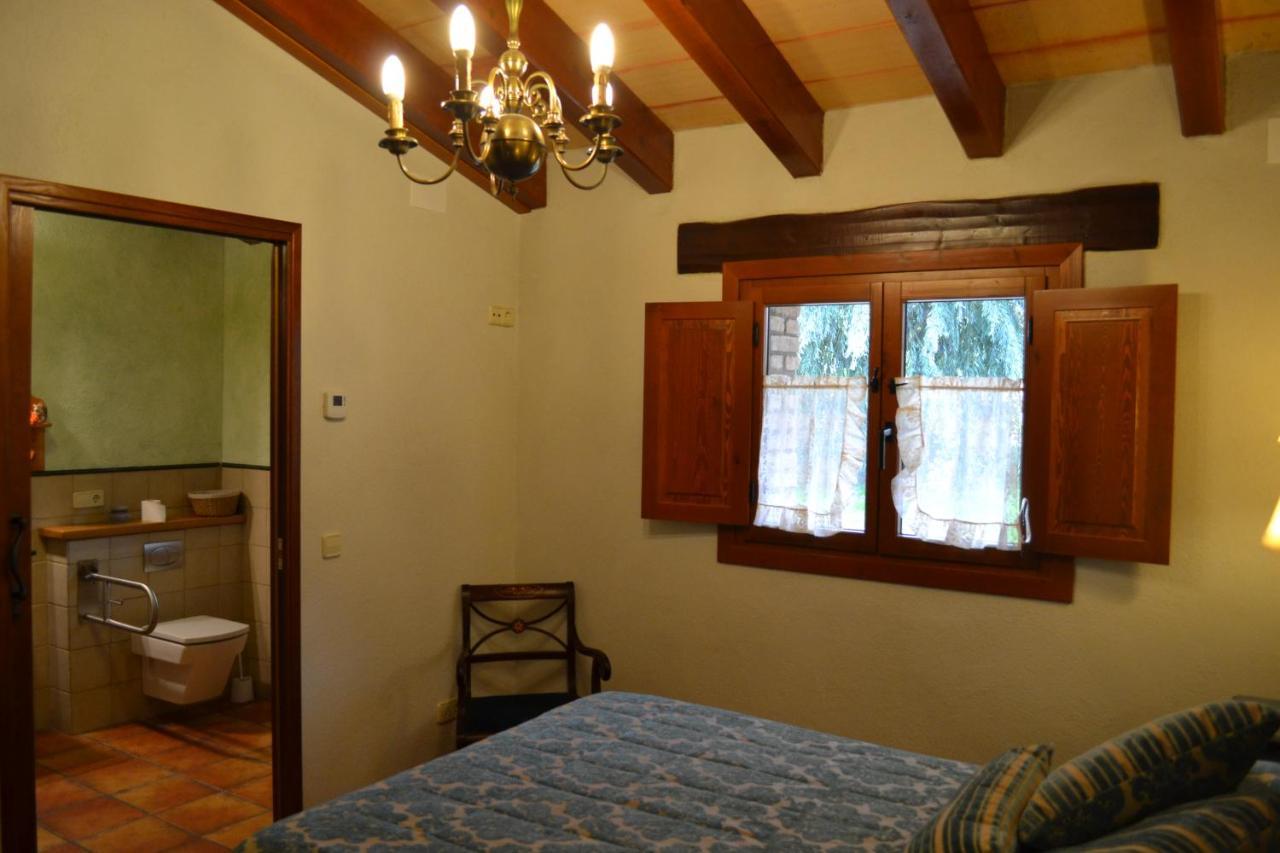 Country House El Permanyer Olost ภายนอก รูปภาพ